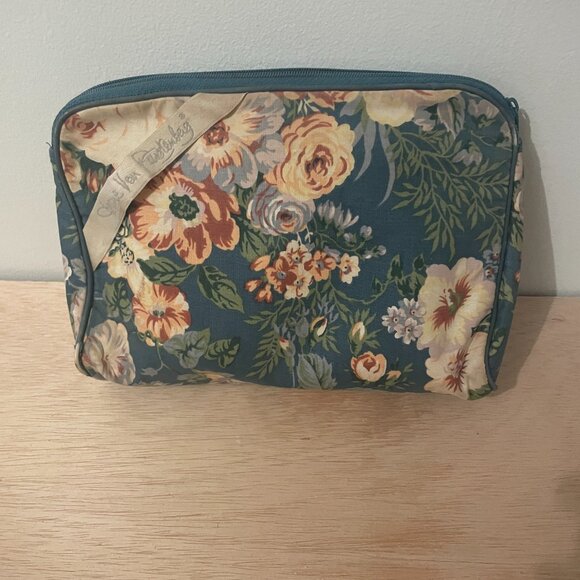 Diane Von Furstenberg floral makeup pouch travel bag w zipper - Picture 8 of 12